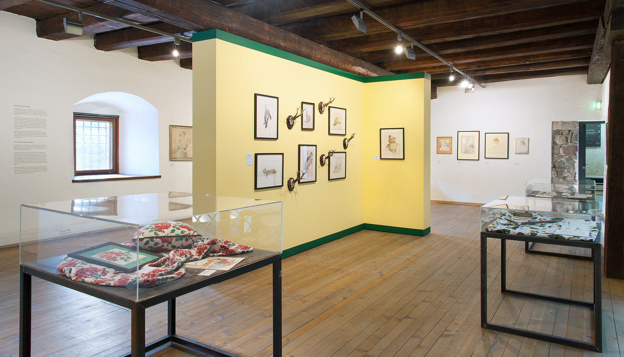 Ausstellung Jagd.Malerei.Tracht. In Kitzbühel. Carl Theodor Ritter von Blaas (1886 – 1960). Museum Kitzbühel, 2013. Foto Gernot Lazzari, Kitzbühel.